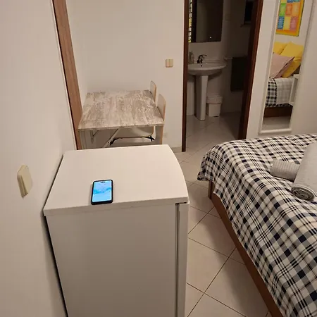 Eucalipto Проживание в семье Фару